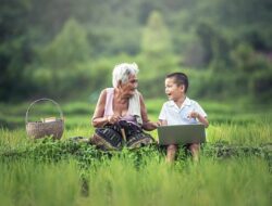 Manusia Adalah Makhluk Pencerita