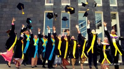 lulusan universitas terbuka