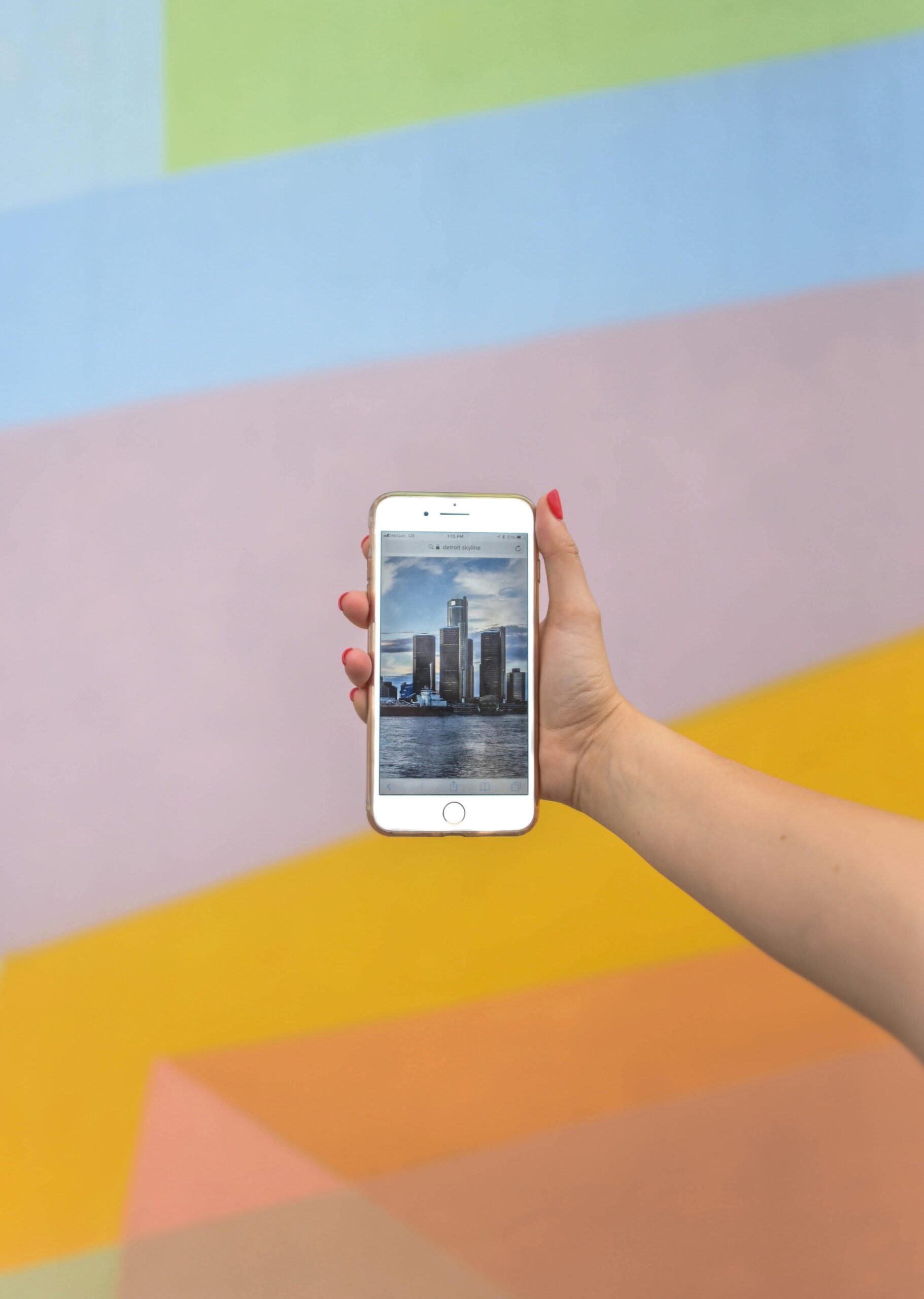 iPhone Wallpaper : Cara Membuat dan Dimana Bisa Mendapatkannya Secara Gratis?